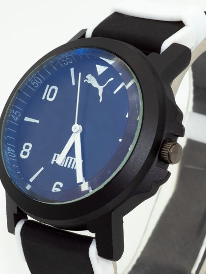 FIZ Stainless Steel Poma Stylish Dial, Water Resist with a Stylish Black Color Rubber Strap.